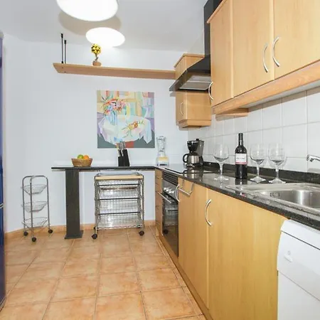 Playa Blanca Sleeps 6 Pool Air Con Wifi * Playa Blanca (Lanzarote)